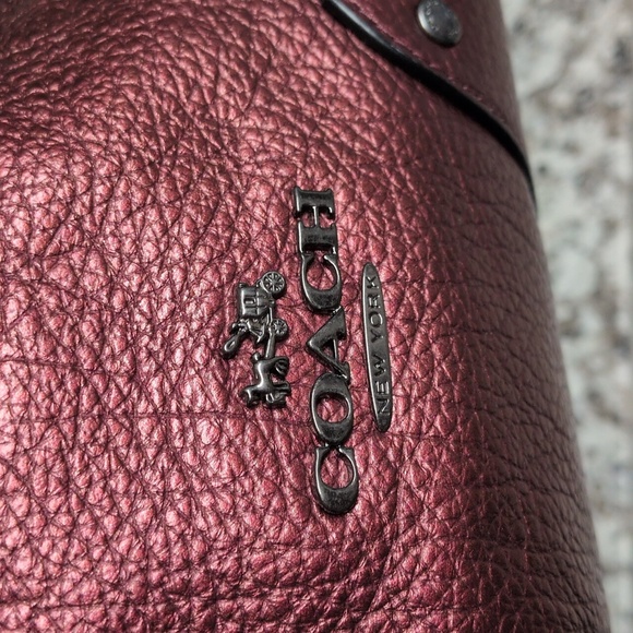 Coach SET Mickie Shoulder Bag Red Metallic Pebble Leather & Signature Wristlet - Picture 5 of 17